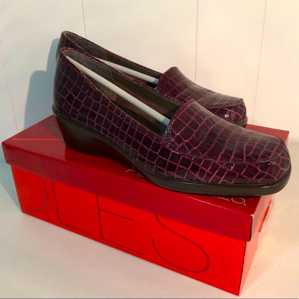 Aerosoles Wedge Loafer